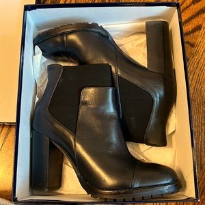 Chunky Heel Navy leather Italian booties by The Shoe Box/Lavorazione Artigiana
